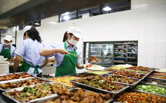 龍巖食堂承包：讓您放心的高品質餐飲服務